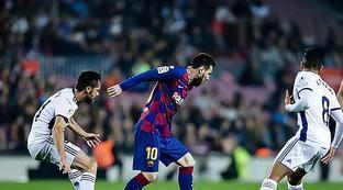 42次助攻 42次助攻